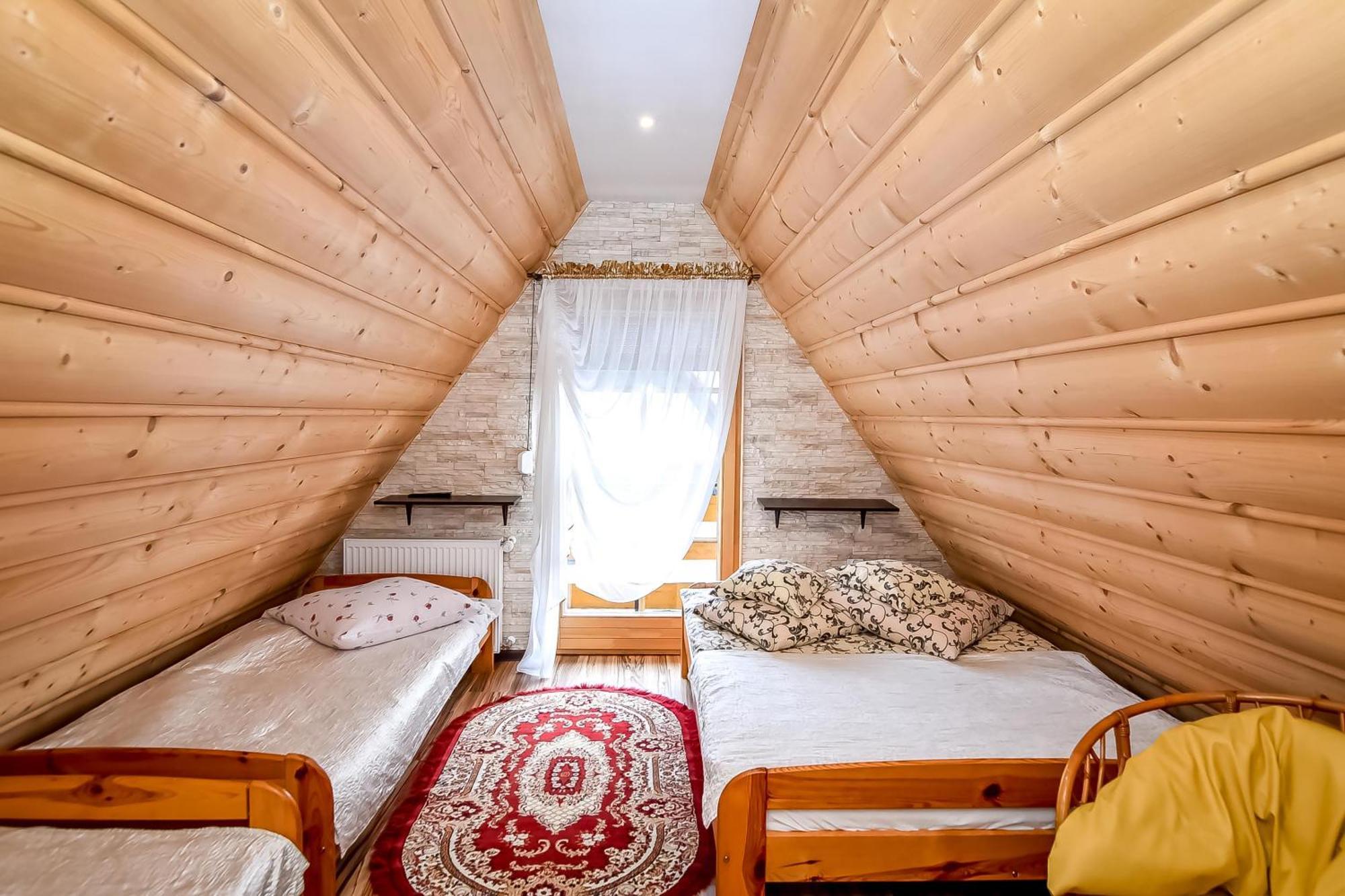 بورونين Ciukrowa Chatka Sauna & Jacuzzi المظهر الخارجي الصورة