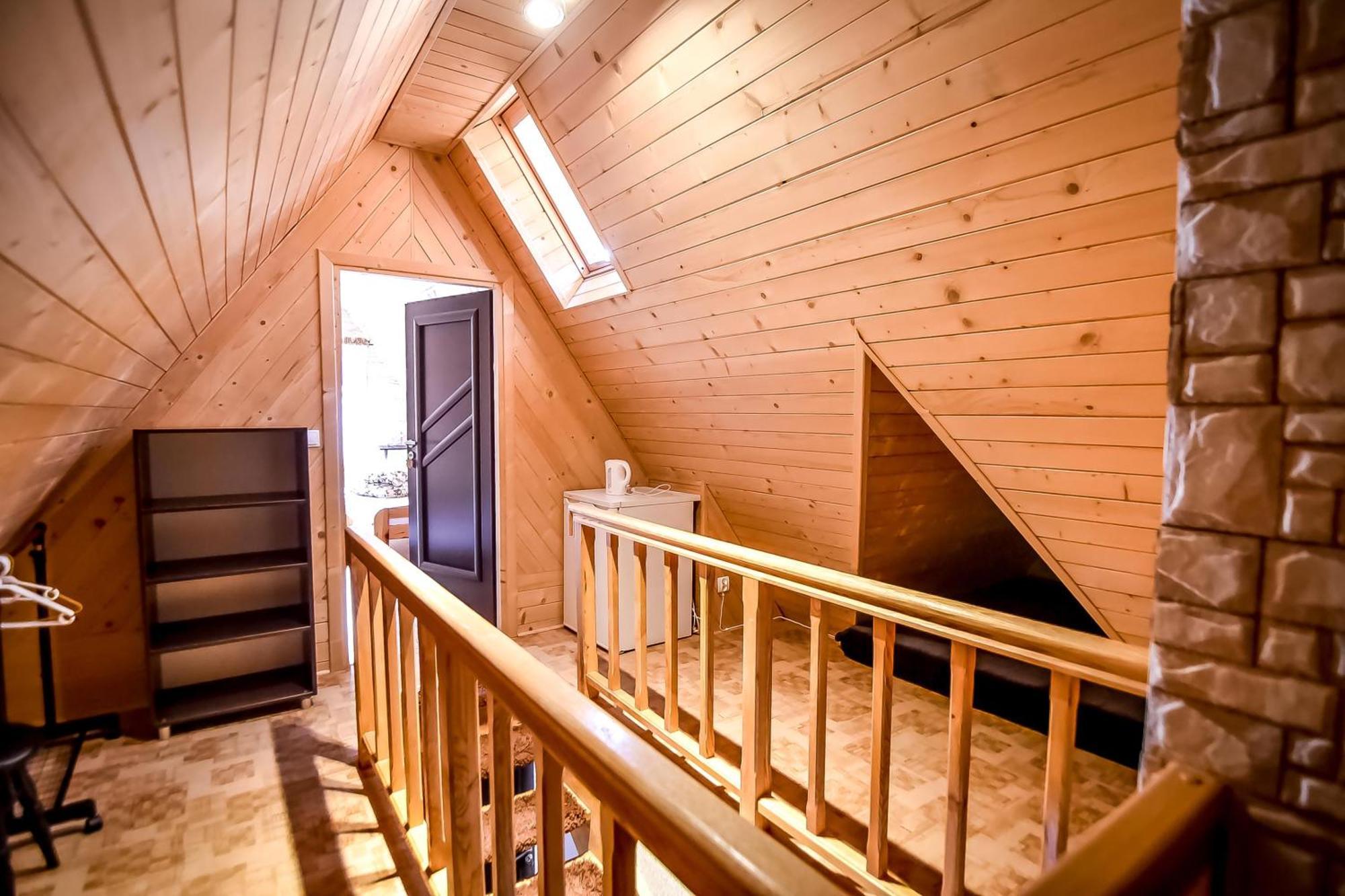 بورونين Ciukrowa Chatka Sauna & Jacuzzi المظهر الخارجي الصورة