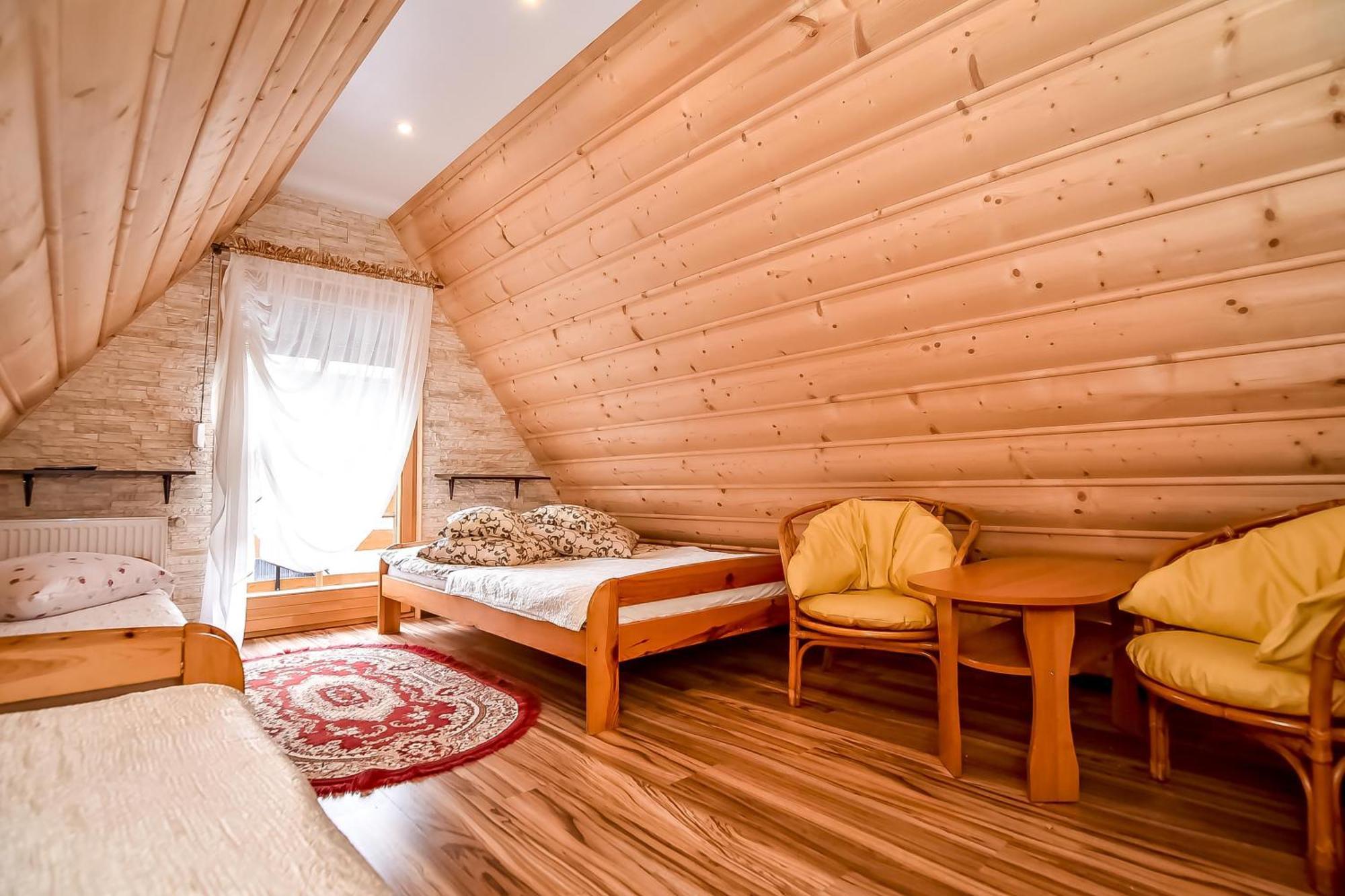 بورونين Ciukrowa Chatka Sauna & Jacuzzi المظهر الخارجي الصورة
