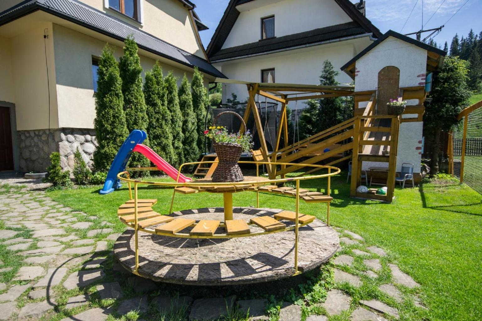 بورونين Ciukrowa Chatka Sauna & Jacuzzi المظهر الخارجي الصورة