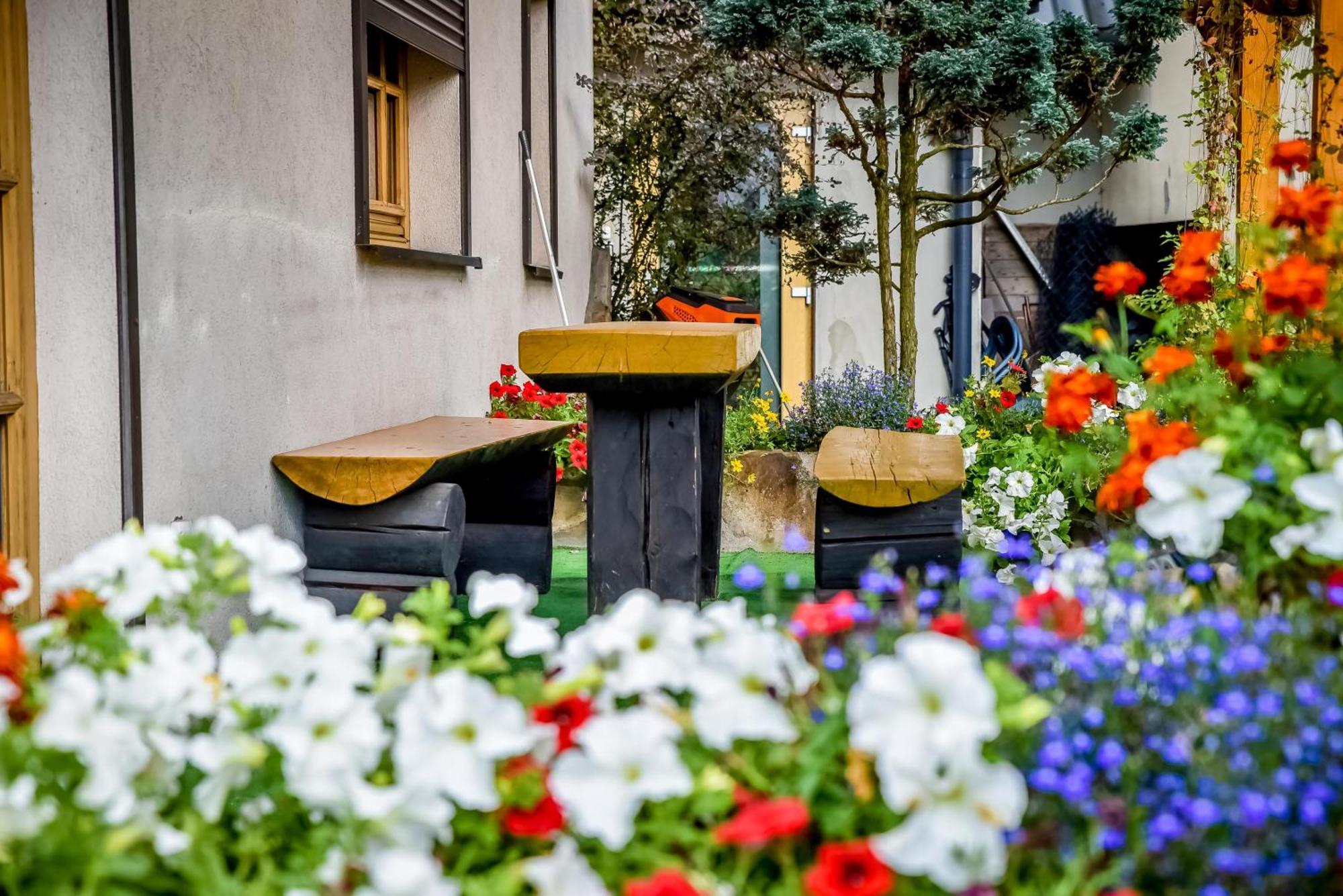 بورونين Ciukrowa Chatka Sauna & Jacuzzi المظهر الخارجي الصورة